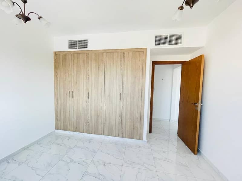 No Deposit // Brand New 1 bhk with wardrobe// Ready to move in university area