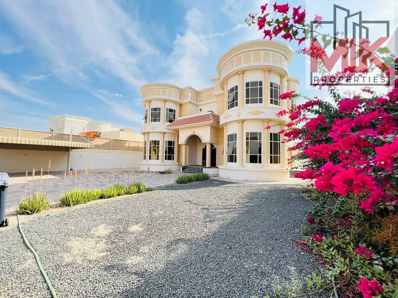 Fabulous & Huge Independent 5 B/R Villa | High Quality | Big Garden
