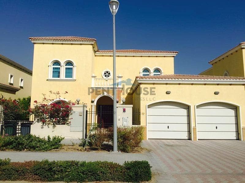 Legacy 4 bedroom with priavte pool in Jumeirah Park