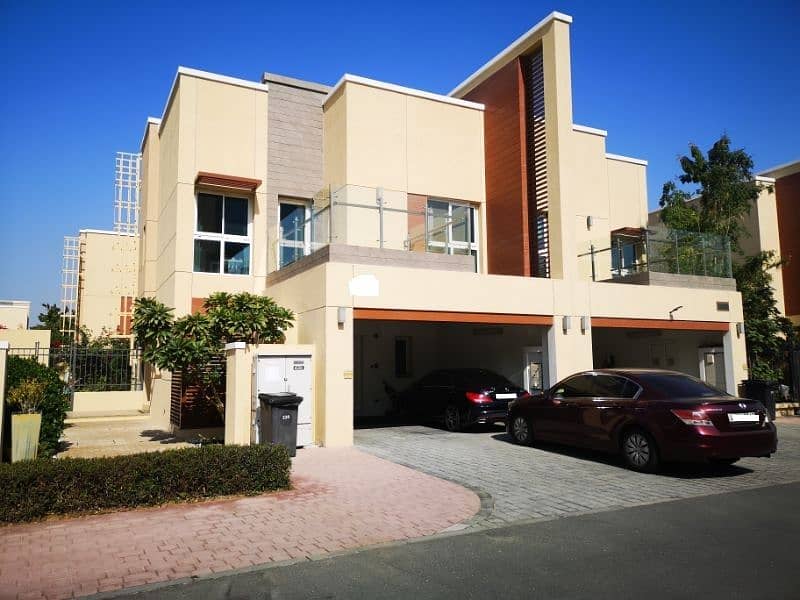 Great location | Well maintained | Huge balcony |