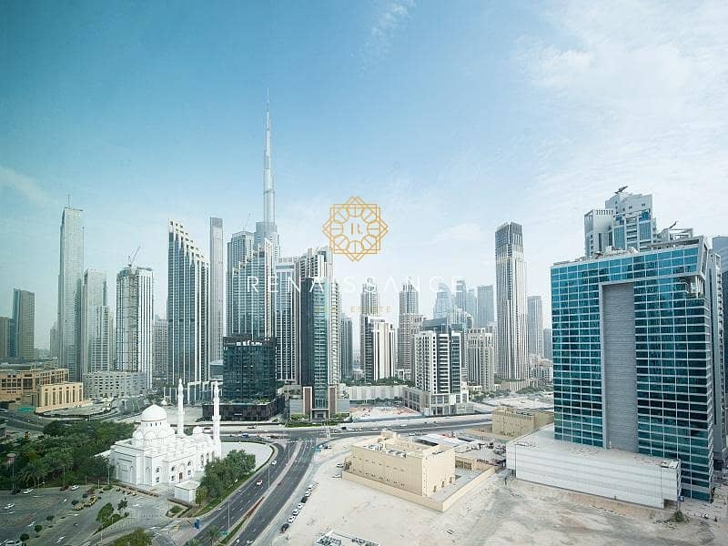 Exclusive | High End | Burj Khalifa and Canal View