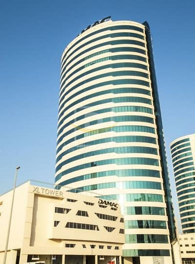 Office for Rent in Business Bay, Dubai - Fully Fitted with Partitions/ Partial Lake View/ All Amenities
