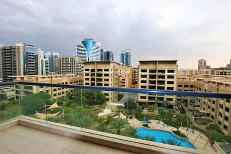 3 Bedroom Flat for Sale in The Greens, Dubai - Vacant Large 3 Bedrooms + Study With 2 Parking Pool View