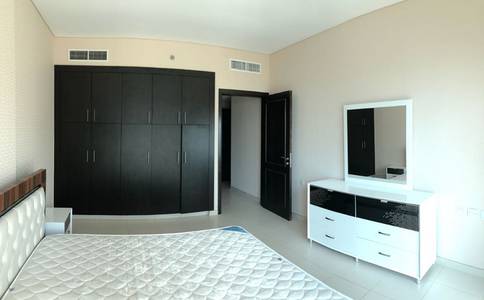 2 Bedroom Apartment for Rent in Dubai Marina, Dubai - Sea View 2 Bedroom in Royal Oceanic Dubai Marina!!! 2 Bedroom Apartment for Rent in Dubai Marina, Dubai - Sea View 2 Bedroom in Royal Oceanic Dubai Marina!!!