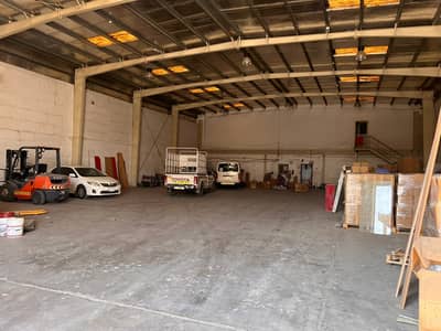 Warehouse for Rent in Industrial Area, Sharjah - 20Kw Power 8000sqft Warehouse|Industrial 11 Sharjah