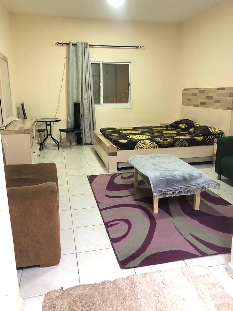 Studio for monthly rent, furnished, spacious area, central air conditioning, semi-separate kitchen, including bills, close to all services