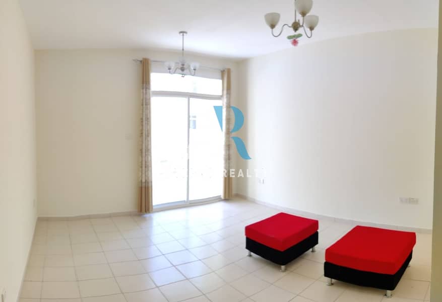 Vacant 1 bed with Balcony  | Road View | Bright Unit