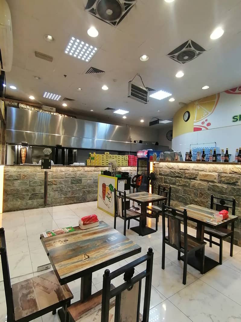 For sale fast food and snacks restaurant