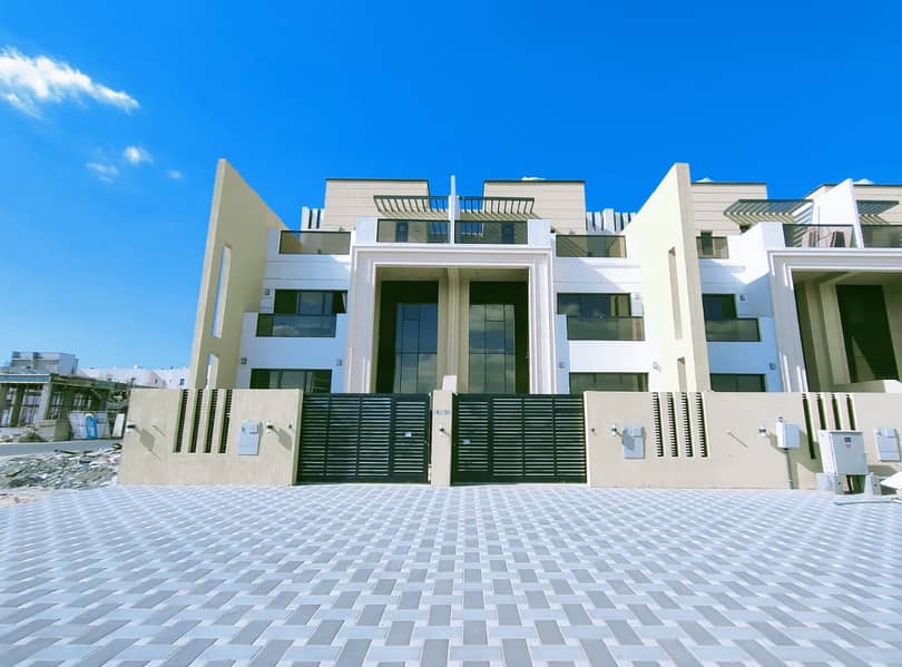 At a snapshot price and without down payment, a villa near the mosque, one of the most luxurious villas in Ajman, with a palace design and super delux