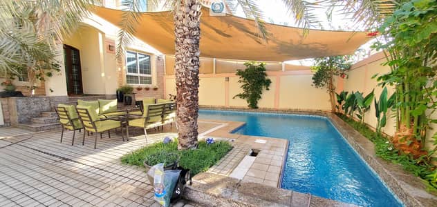 Luxurious 3BR Villa / With Private Pool /Al Falaj
