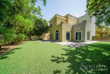 4 Bedroom Villa for Sale in Dubai Sports City, Dubai - Beautiful Large Plot | Four Bedroom C3