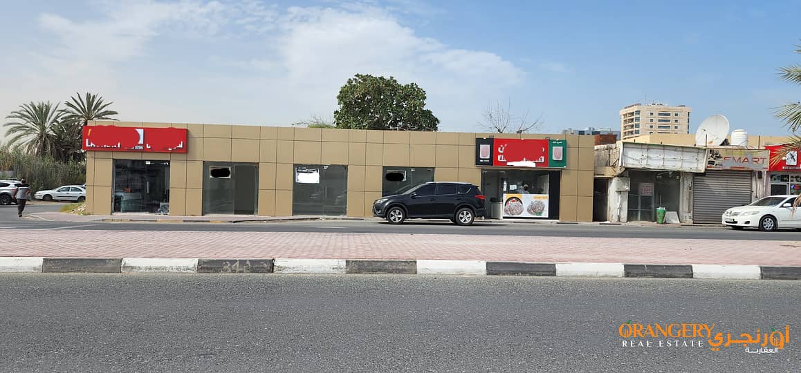 Commercial complex for sale