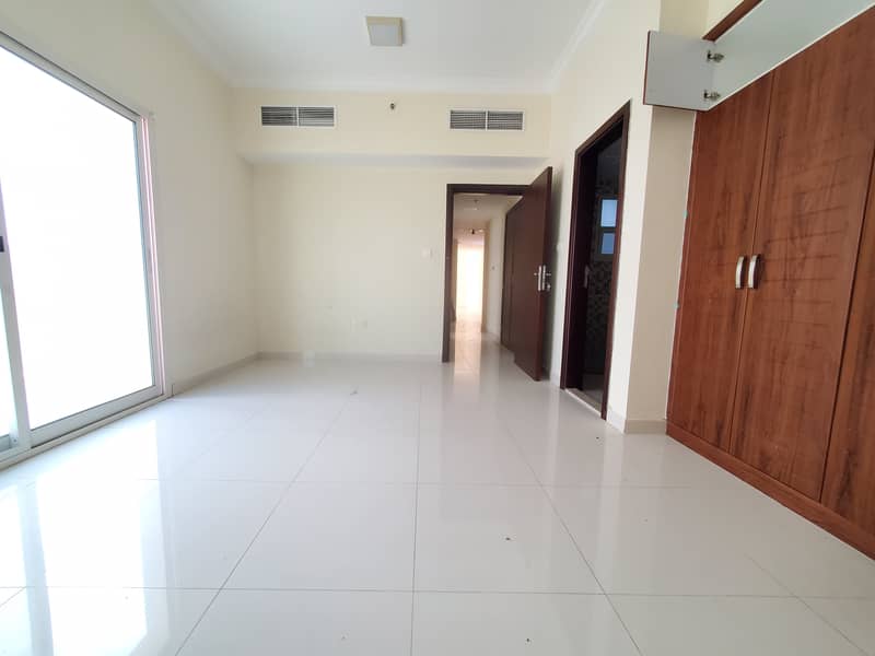Hot!property 2bhk Available with big Tarrace both master bedroom rent 50k in Warsan4