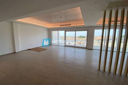 3 Bedroom Townhouse for Sale in Yas Island, Abu Dhabi - Full Sea And Golf View |  3BR+M TH | Ready To Move