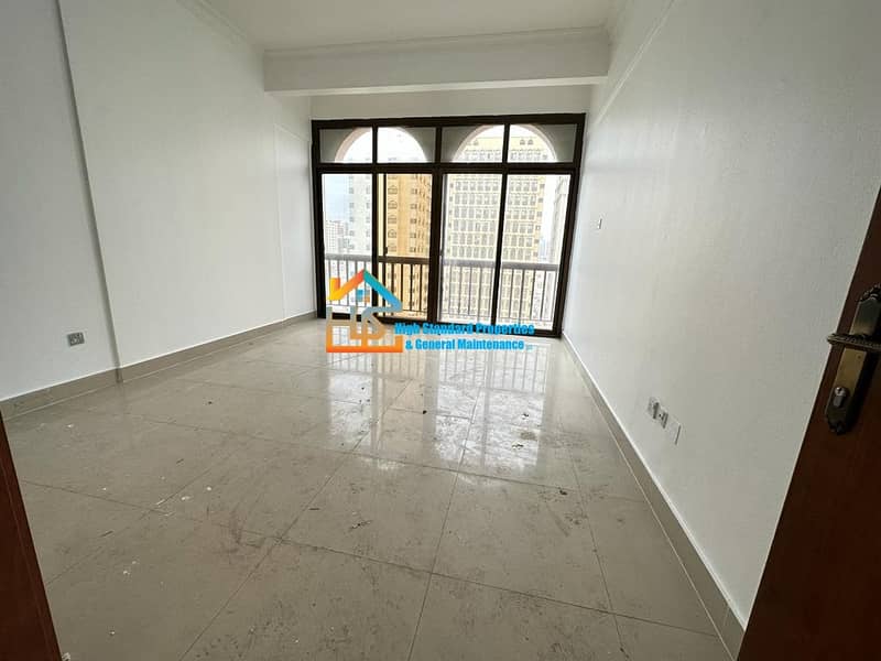 Lush 2bhk With Spacious Saloon And Kitchen