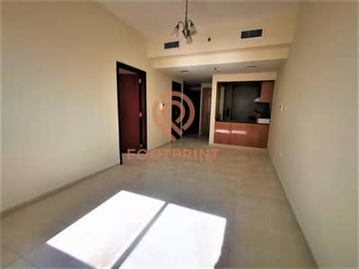 Large 1 Bedroom | Semi Open Kitchen | No Balcony | Large unit