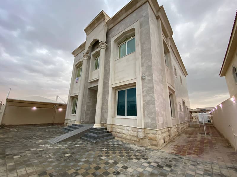 Вилла в Хоши, 5 спален, 125000 AED - 6798429