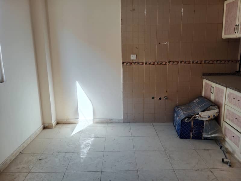 Hot offer ! Studio in just 8500 AED very cheap price in Muwailah SHARJAH