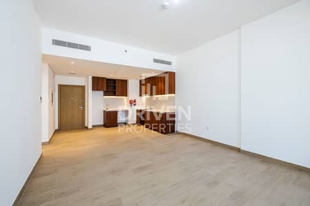 فلیٹ 1 غرفة نوم للبيع في جميرا، دبي - شقة في برج لو بونت 3 لو بونت بورت دو لا مير لا مير جميرا 1 غرف 2500000 درهم - 6797397