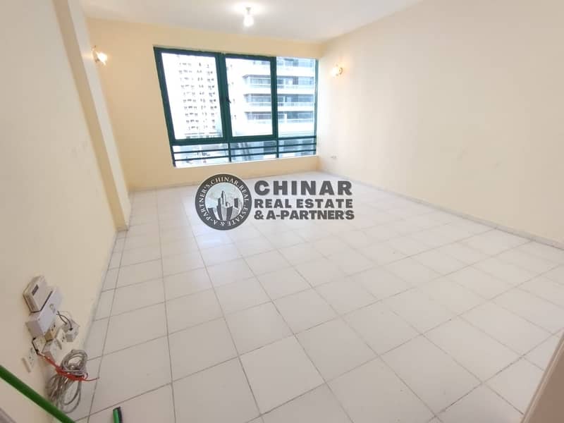 位于阿尔哈立迪耶 2 卧室的公寓 47000 AED - 6800175