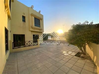 4 Bedroom Villa for Rent in Sas Al Nakhl Village, Abu Dhabi - No Commission|4BR Villa | No Chiller Fee |Spacious
