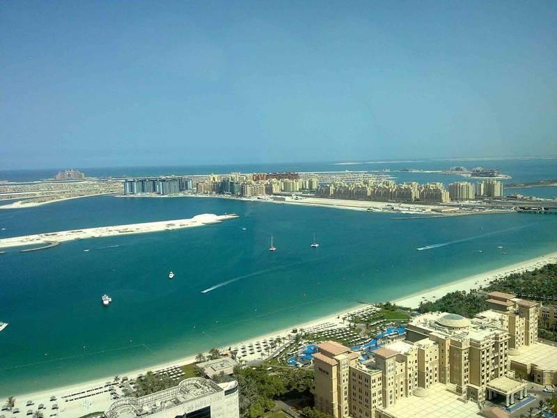 4 Beds plus Maids Apt w/ full marina and palm jumeirah view