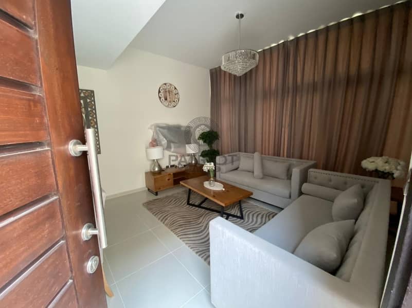 3 bedroom plus maid | Middle Unit | Furnished
