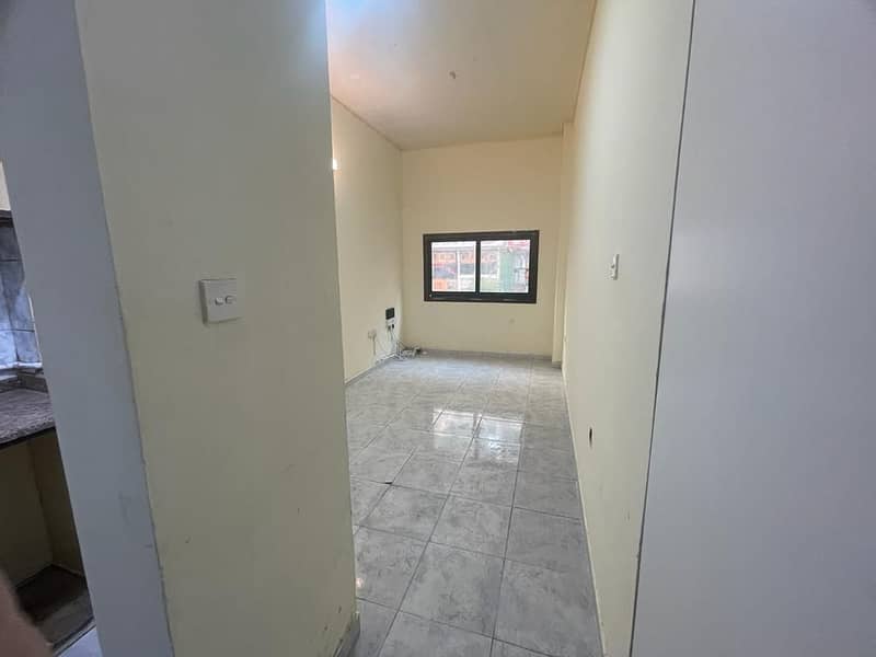 Квартира в Дейра, 24000 AED - 6781780