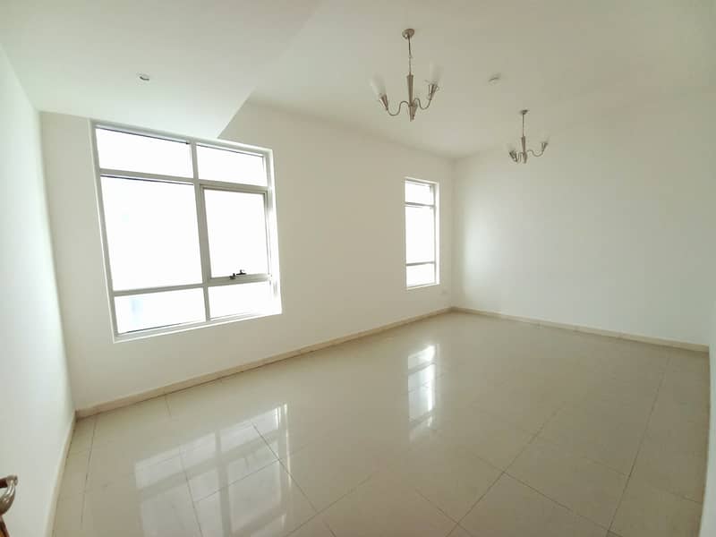 NO COMMISSION 2BHK WITH BALCONE IN 28K FAMILY BUILDING IN AL TAAWUN SHARJAH