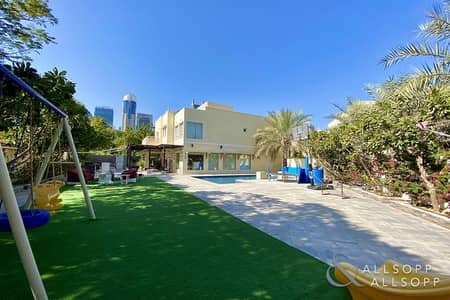6 Bedroom Villa for Sale in The Meadows, Dubai - Private Pool | Huge Plot | Upgraded Type 9