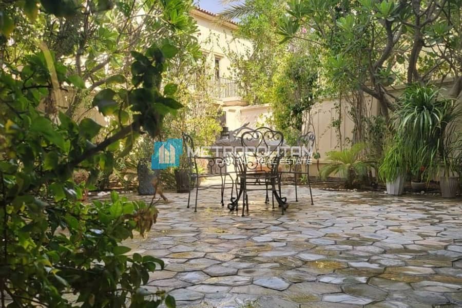 Hot Deal| Upgraded Mediterranean Style Villa+Maids