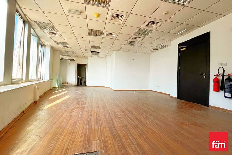 Office located in the heart of Business Bay