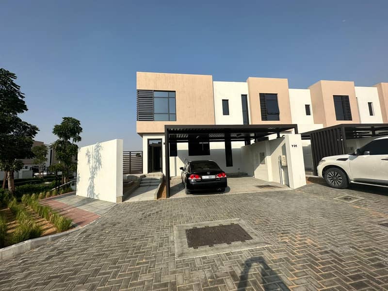 Brand new 3 bedrooms townhouse corner unit available in nasma residence for 90,000