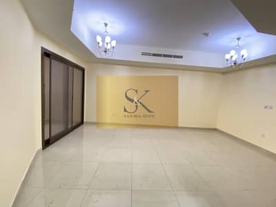 1 Bedroom Flat for Rent in Al Jaddaf, Dubai - Well Maintained 1BHK Apartment Only At 50k