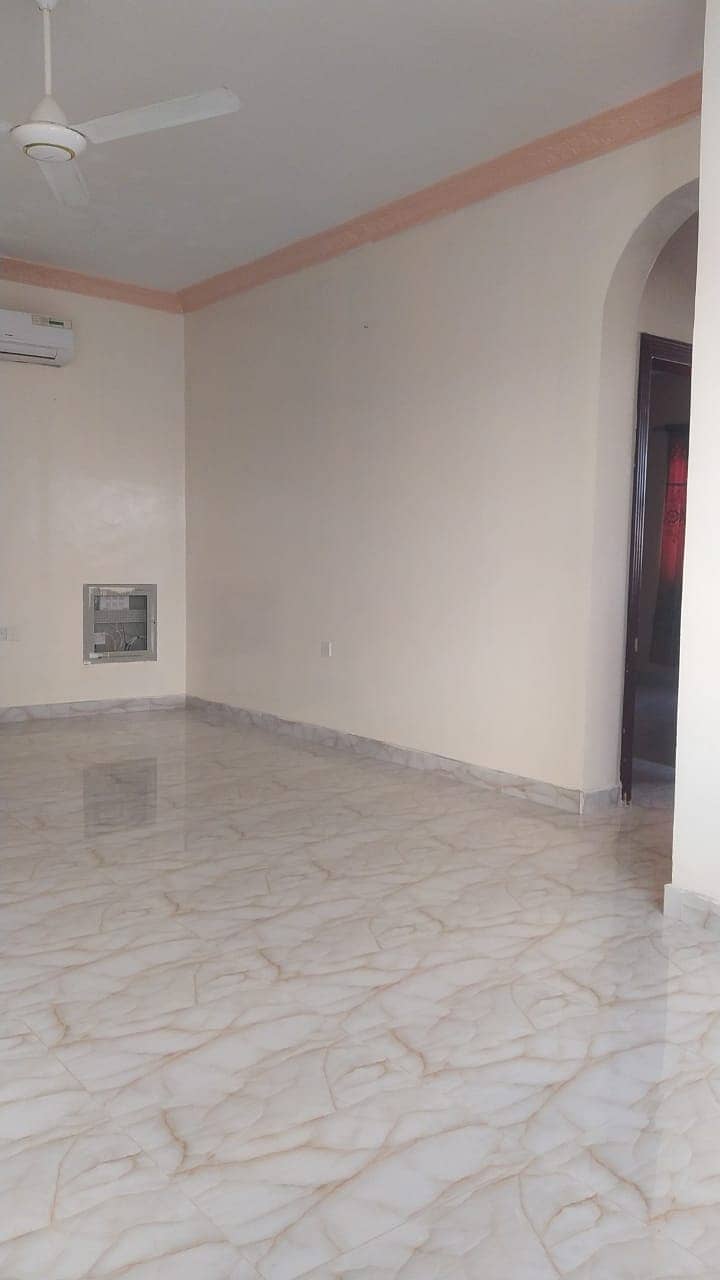 1 BHK FLAT FOR RENT IN MOWAIHAT 3 NEAR AJMAN ACADEMY NEAT AND CLEAN BUILDING YEARLY RENT 17500