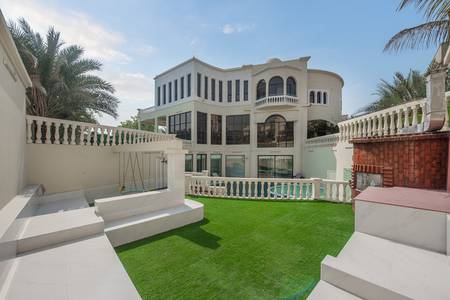 Luxurious - Fully Furnished - Emirates Luxurious - Fully Furnished - Emirates