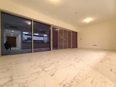 2 Bedroom Apartment for Rent in Al Raha Beach, Abu Dhabi - Crystal Bright | Modern Finishing Two Bedroom Apartment