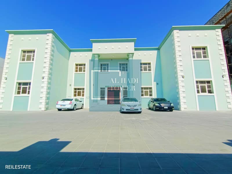 Квартира в Аль Шавамех, 2 cпальни, 54000 AED - 6811839