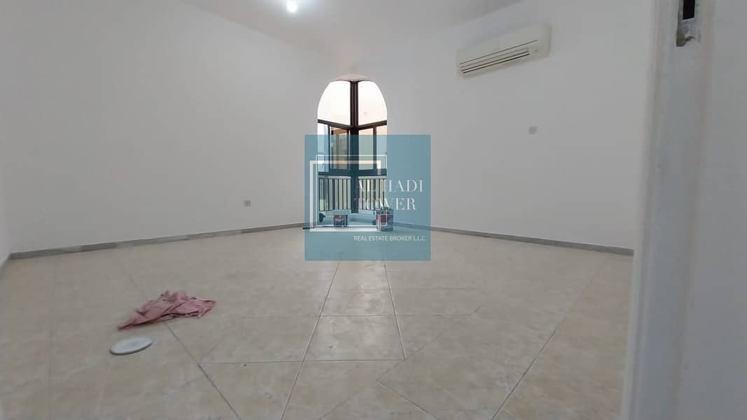 Available for rent, the first resident of a 1BHK and lounge in Al-Karama area.