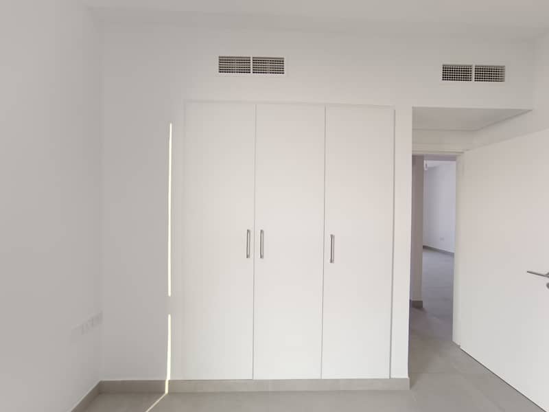 Luxurious brand new 2 bedroom apartment for sale price 700k