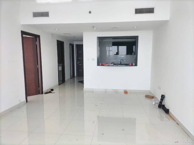 ONE BEDROOM UN FURNISHEDT FOR RENT IN BUSINESS BAY