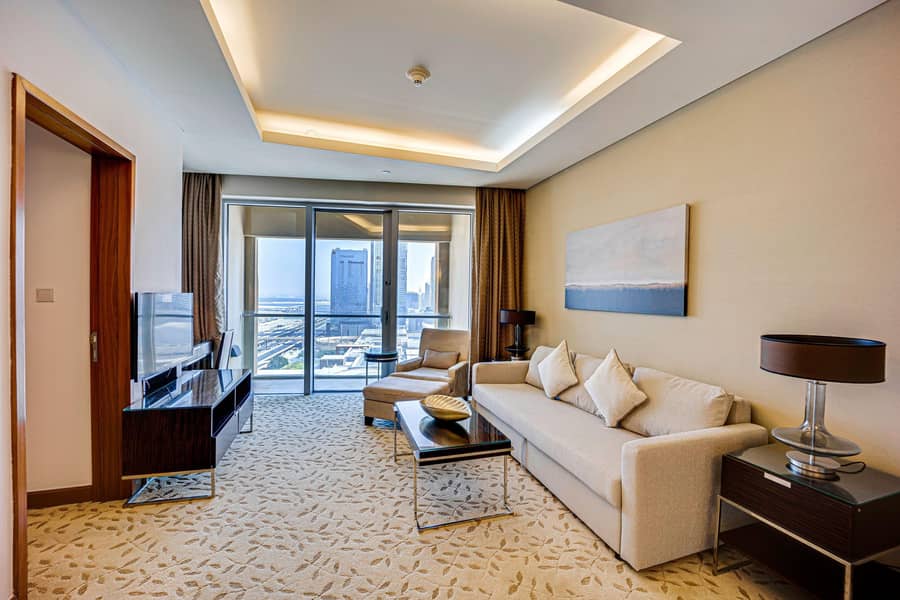 位于迪拜市中心，迪拜谦恭购物中心 1 卧室的公寓 2100000 AED - 6752030