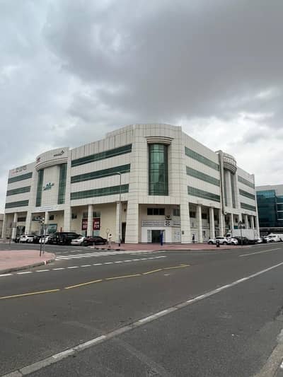 Office for Rent in Al Garhoud, Dubai - OFFICE FOR RENT IN PRIME LOCATION