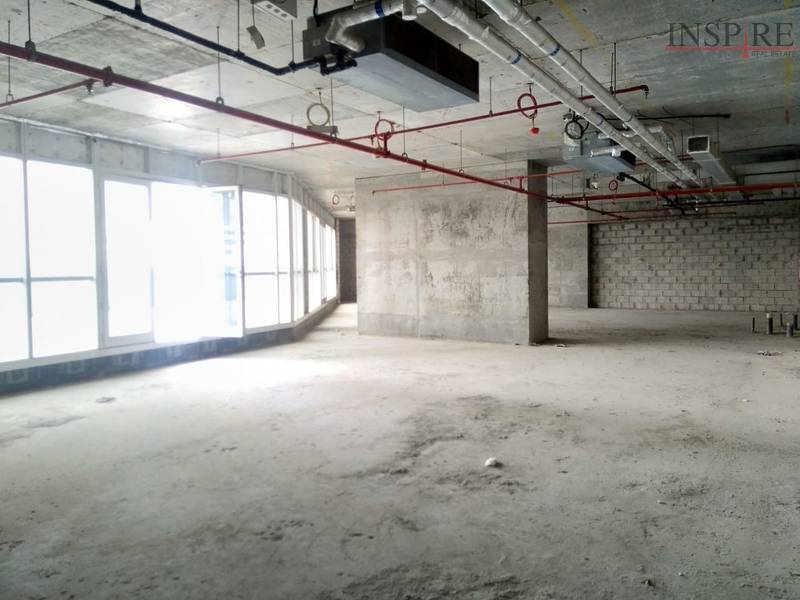 Full Floor | Close to Metro and Hotels
