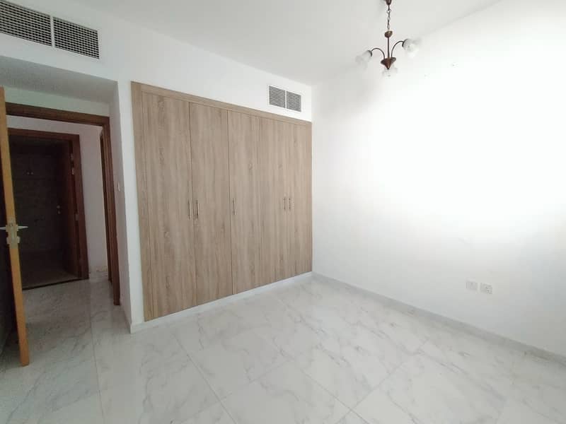 Stunning 1BHK Apartment Unique Finshing Prime Location Wardrobe No Cash Deposit