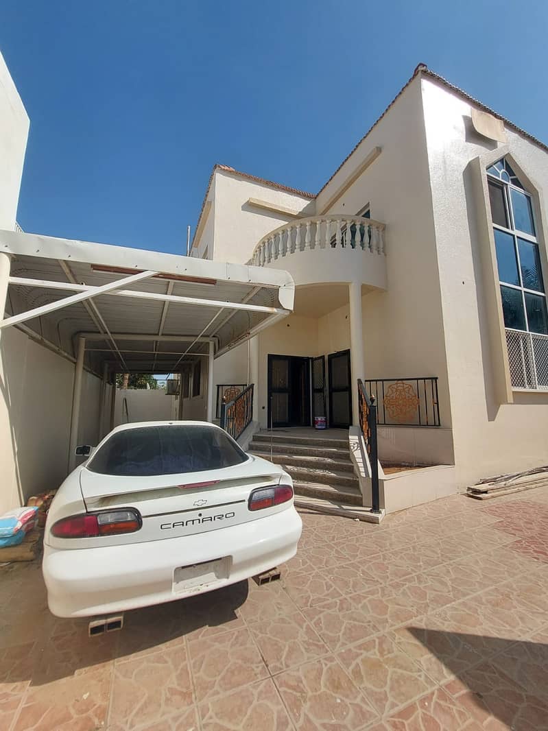5 BHK WITH HALL OLUS MAJLIS WITH GARDEN AND CAR PARKING FOR RENT IN 85K IS AVAILABLE IN FAYHA SHARJAH