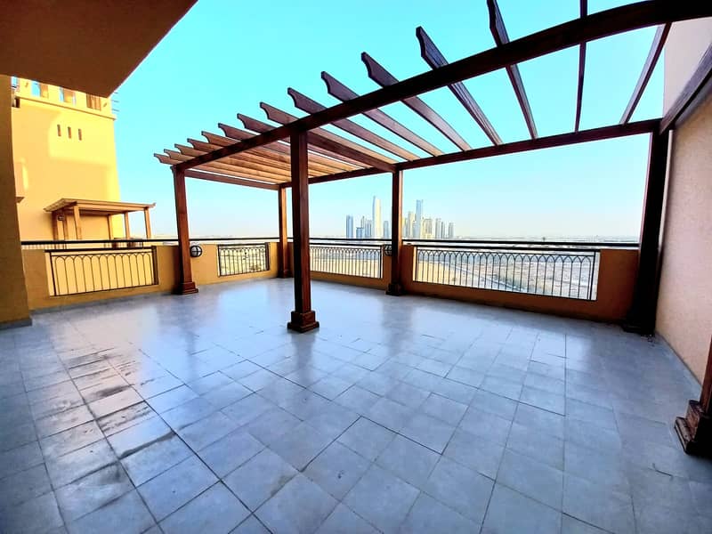 Luxurious 3bhk Creek view Rent Only 130k with All Facilities Free in Al Jaddaf