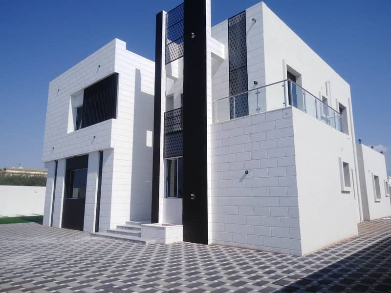 2 Modern villas for sale in Ras Al Khaimah syh Alaribee