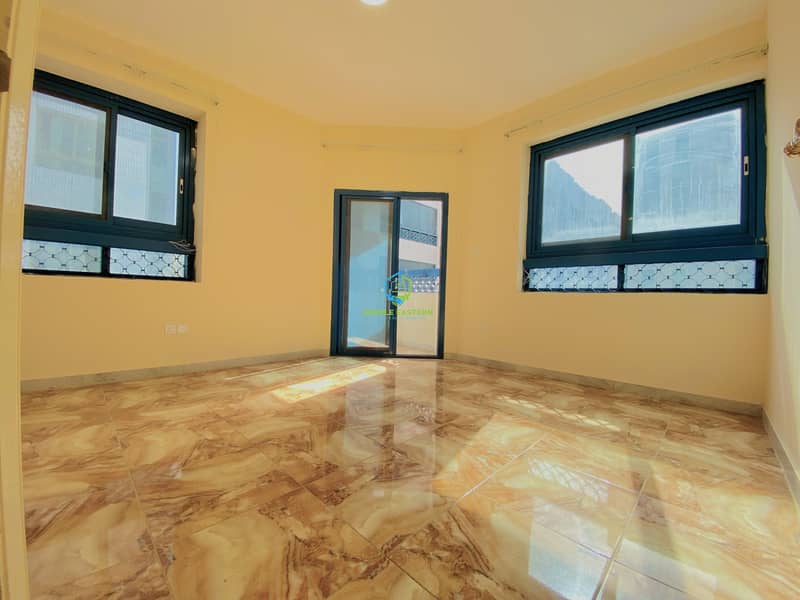 VIP AMAZING 2BHK WITH BALCONY FOR 46K ON MUROOR ROAD OPPOSITE MAMOURA