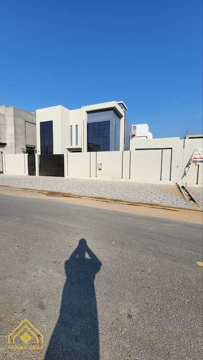 Mixed Use Land for Sale in Al Salamah, Umm Al Quwain - For sale a villa with an extension of 5,000 feet - Umm Al Quwain - Al Salama - Khalifa 2